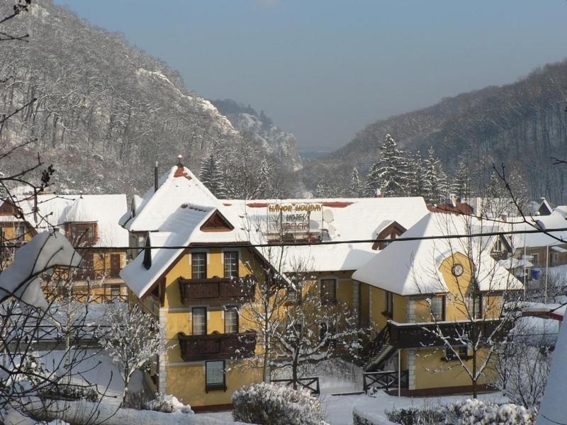 Hotel Szeleta Lillafüred Zewnętrze zdjęcie